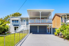 Shoaly House and Shoaly House Cottage - perfect for multiple families & wedding groups, Shoal Bay